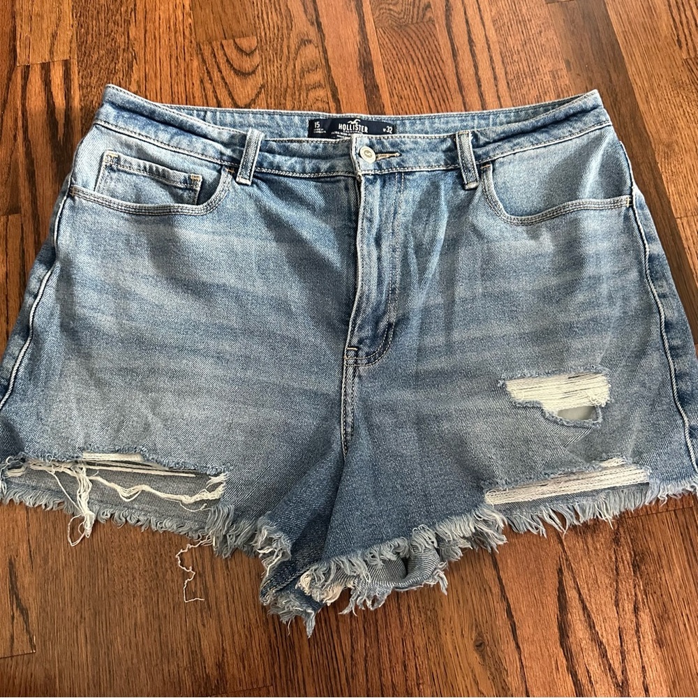 Hollister Mom Shorts